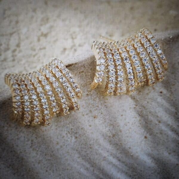 Brincos de strass