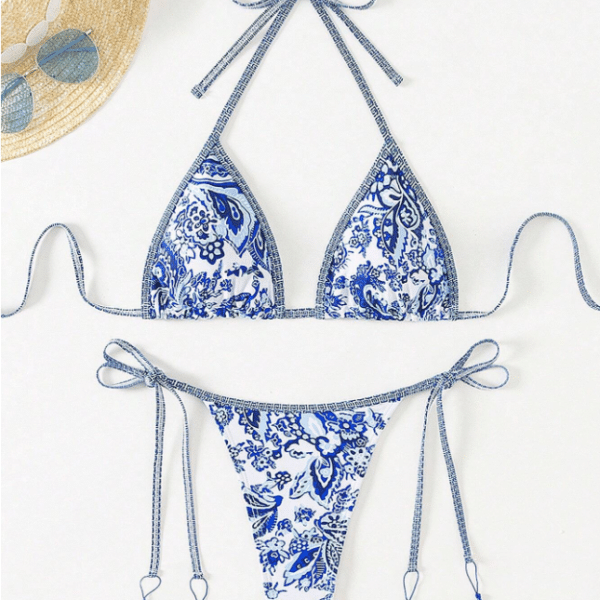 Biquini estampado azul e branco